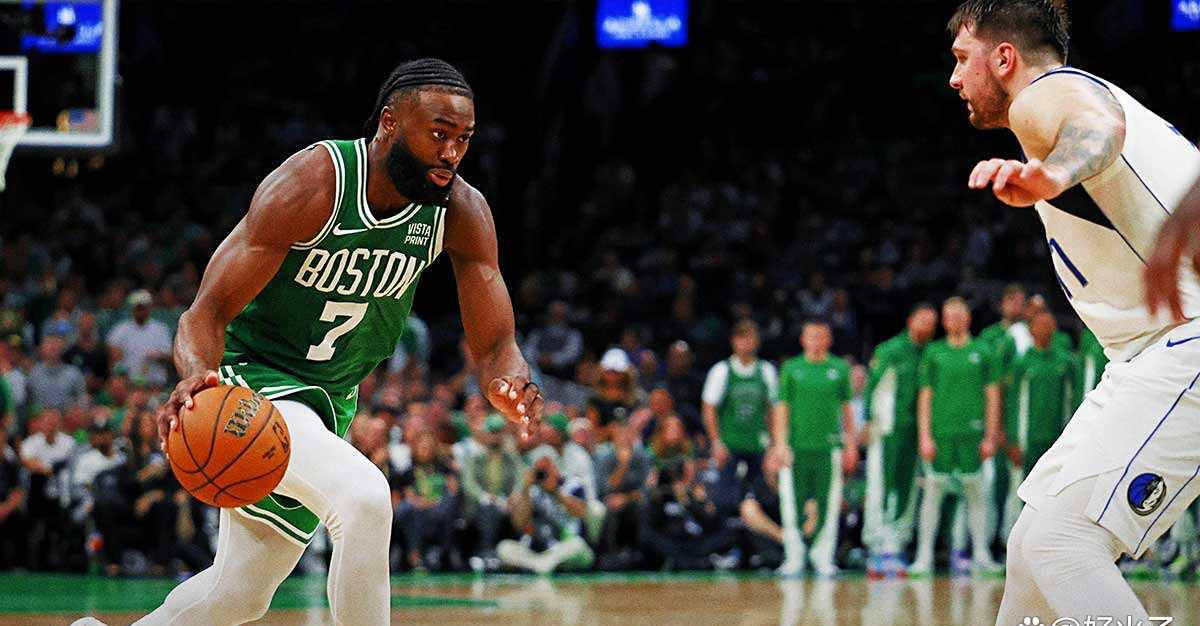 开云体育 -包含今晚波士顿凯尔特人备战NBA总决赛，刷新队史纪录细节曝光，引发热议，控场能力受关注的词条
