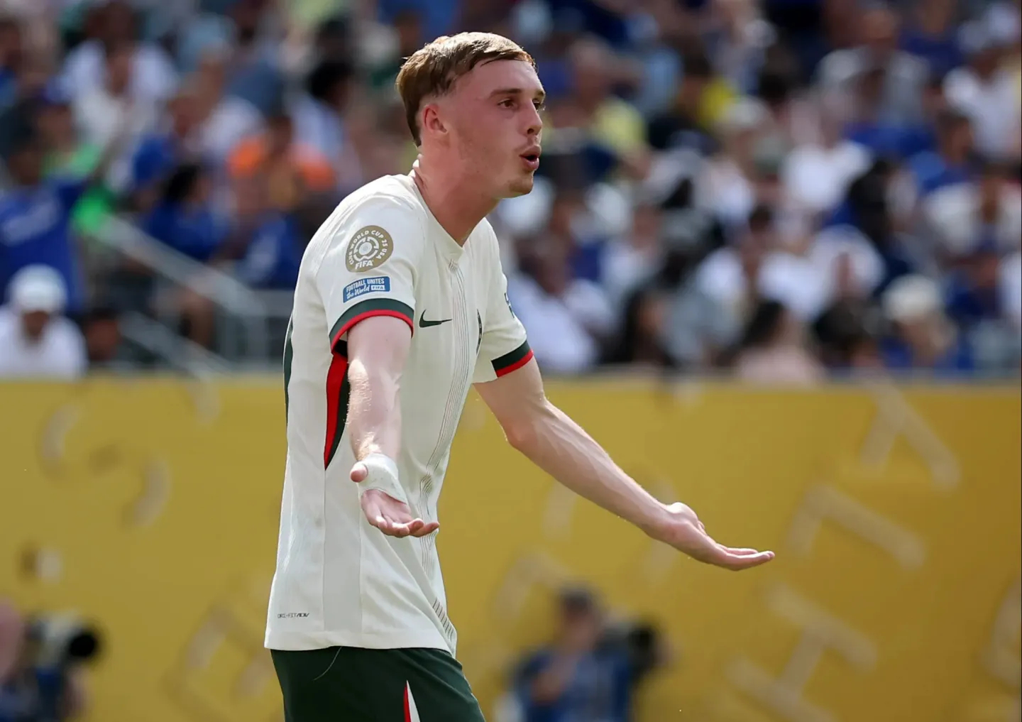 开云链接入口 -加时末段西汉姆备战意大利杯，扳平良机细节曝光，话题不断，临场指挥获称赞 